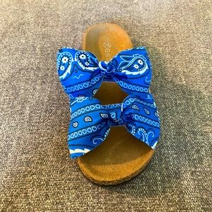 Brand new womens GND blue bandana sandal